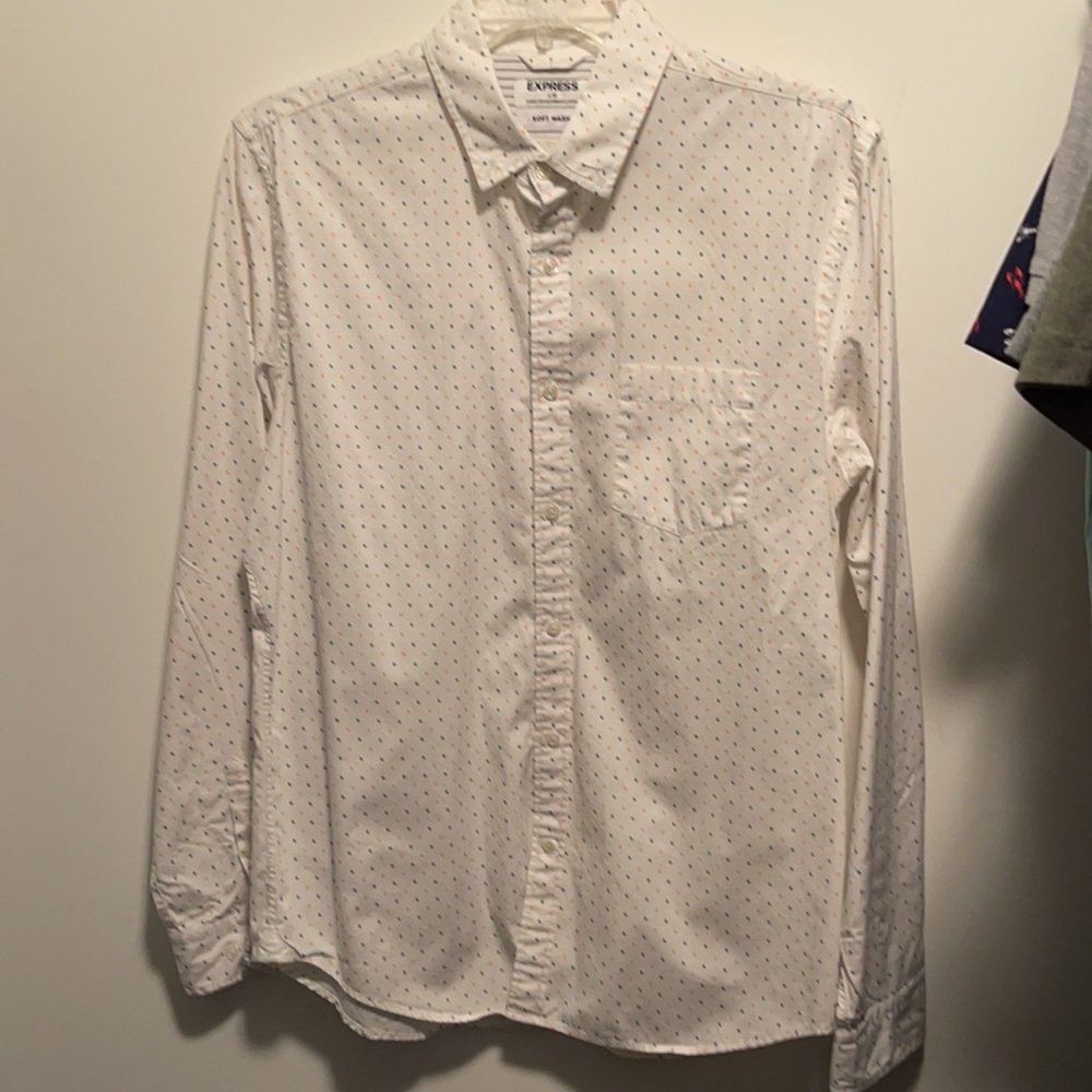 Express button down - Picture 2 of 4
